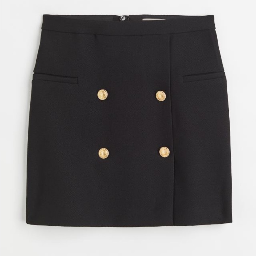 H&M Black Short Skirt, New with Tags (Women’s Size 10)
